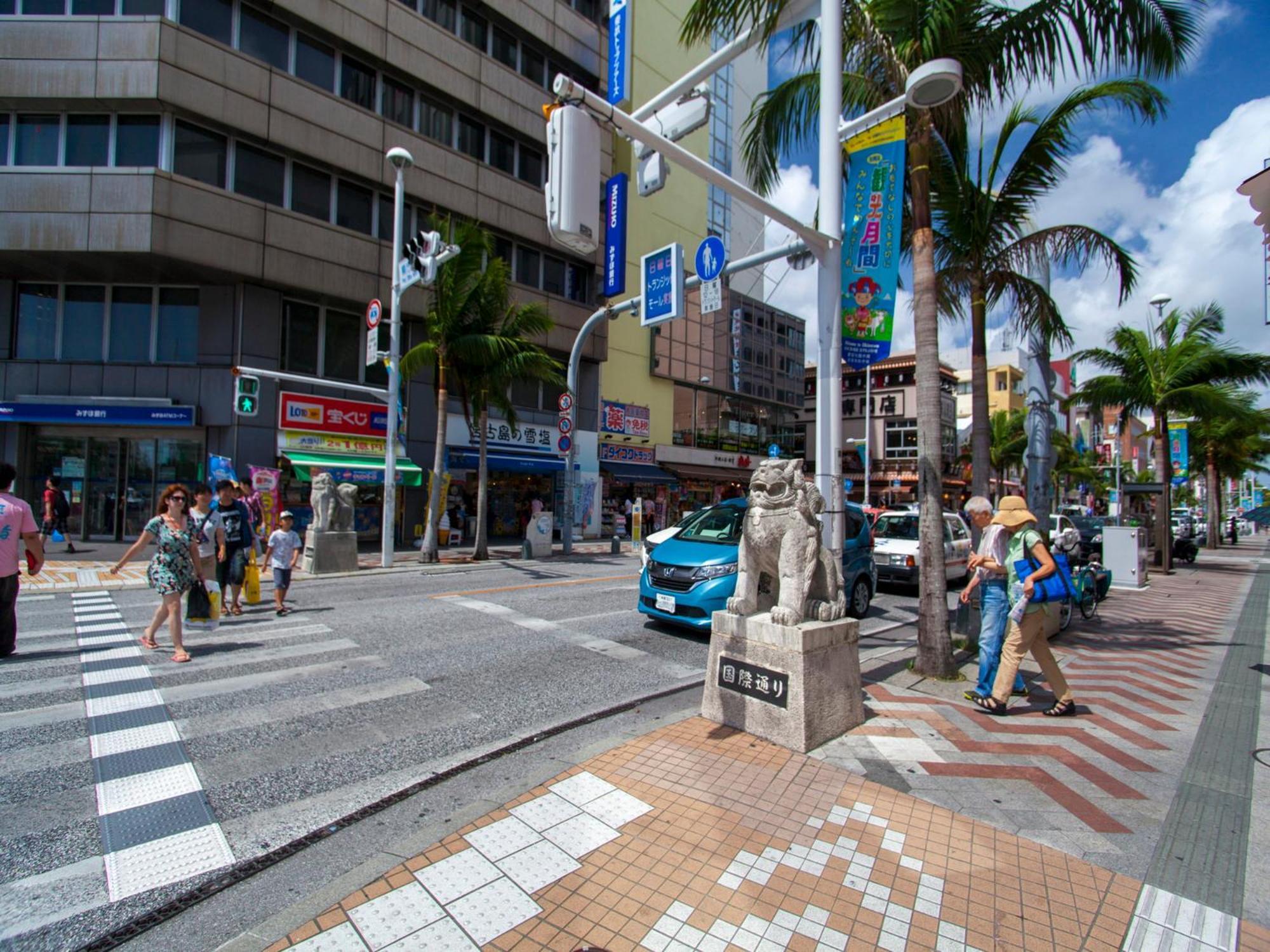 Rj Hotel Naha Esterno foto